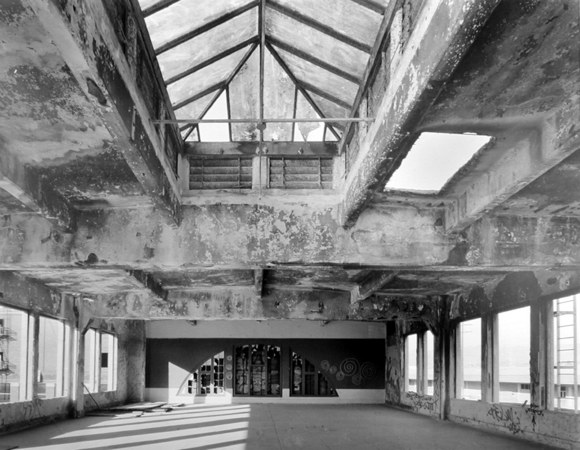Santa Fe Warehouse, Los Angeles, 2001